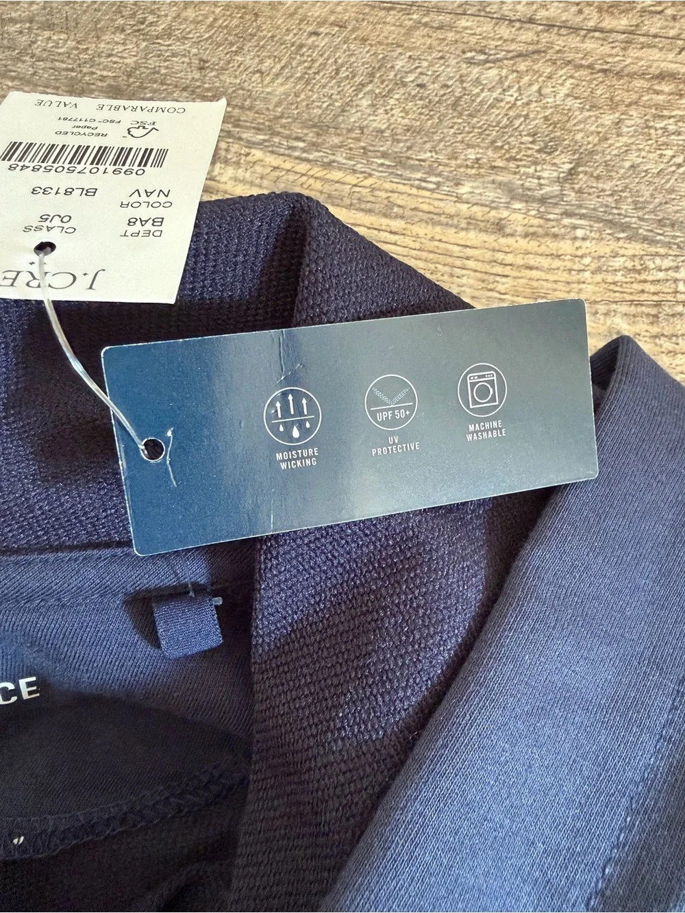 J CREW men’s Size Large Navy Performance Hoodie UPF 50+ Moisture Wicking